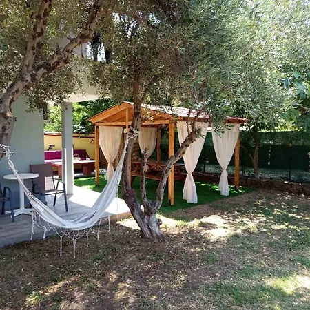 Dikella 3 Bdr Summer House Vakantiehuis